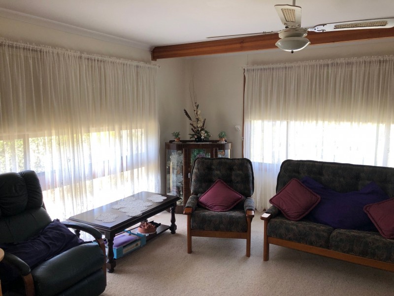 2 Warrow Road, Cummins SA 5631