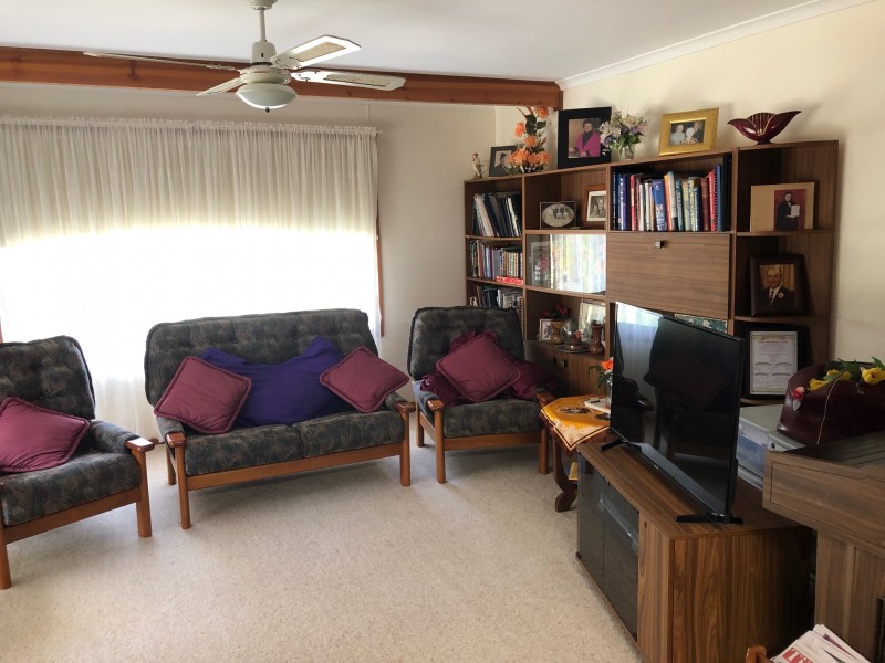 2 Warrow Road, Cummins SA 5631