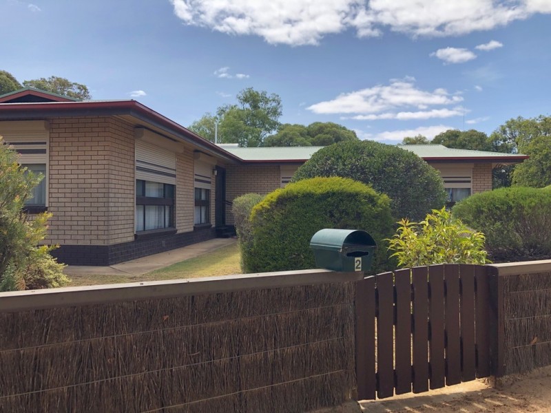 2 Warrow Road, Cummins SA 5631