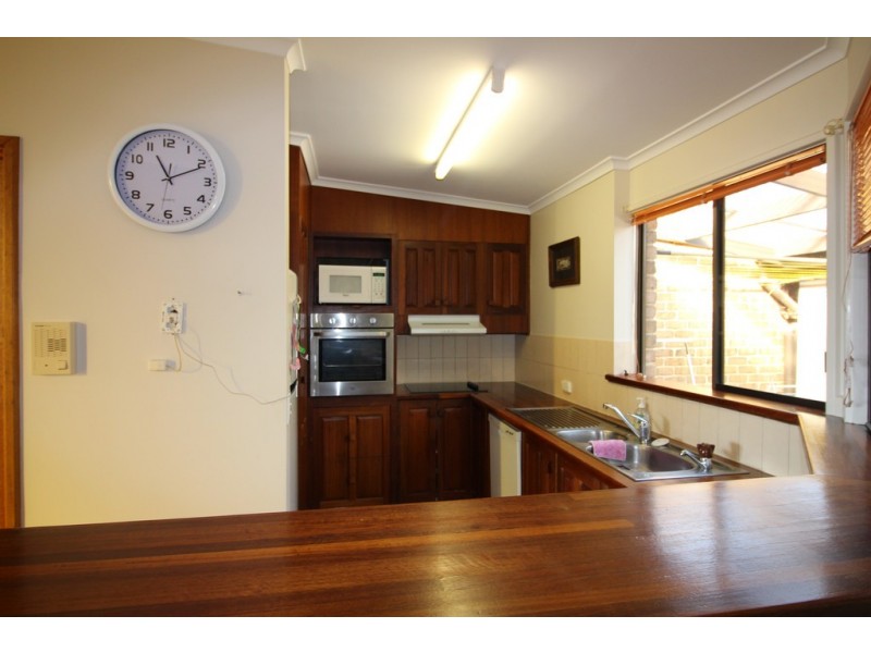8/11 Tennyson Tce, Port Lincoln SA 5606