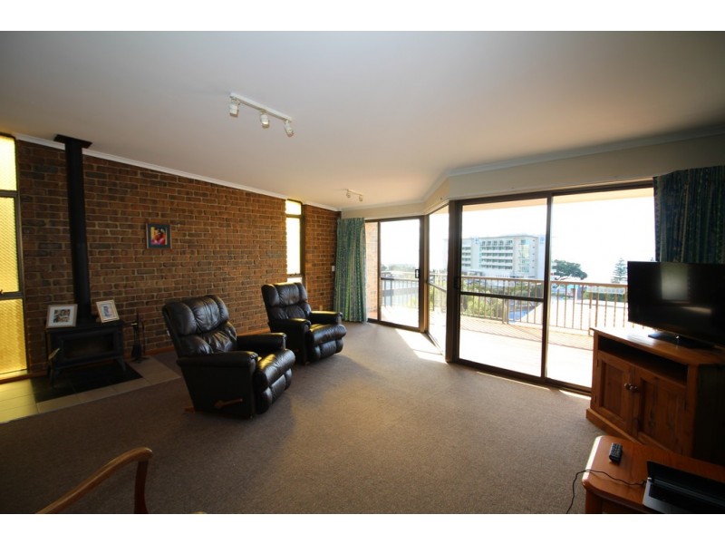 8/11 Tennyson Tce, Port Lincoln SA 5606