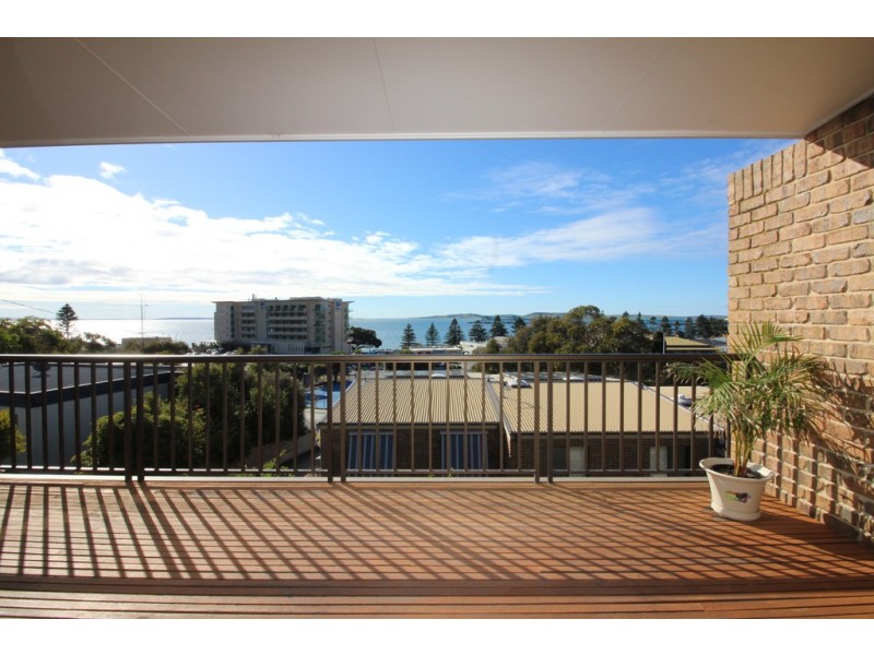 8/11 Tennyson Tce, Port Lincoln SA 5606