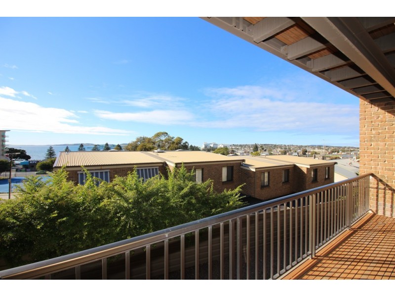 8/11 Tennyson Tce, Port Lincoln SA 5606