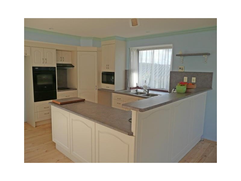 12 Tiatuckia Street, Port Lincoln SA 5606