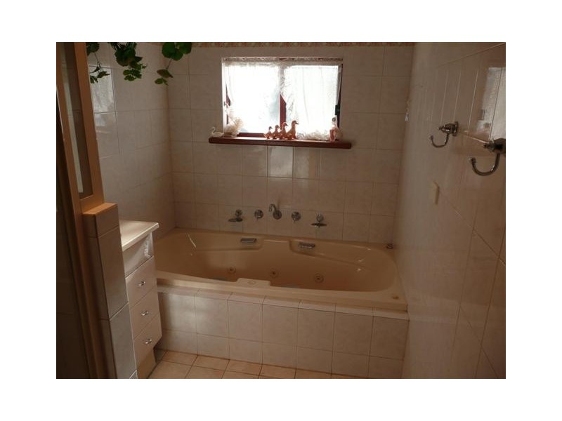 12 Tiatuckia Street, Port Lincoln SA 5606