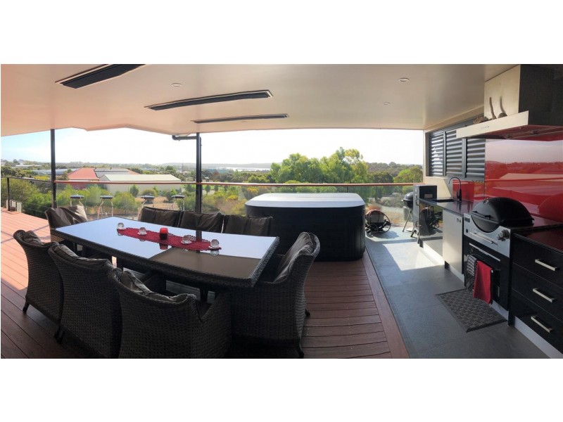26 Grimm Road, Coffin Bay SA 5607
