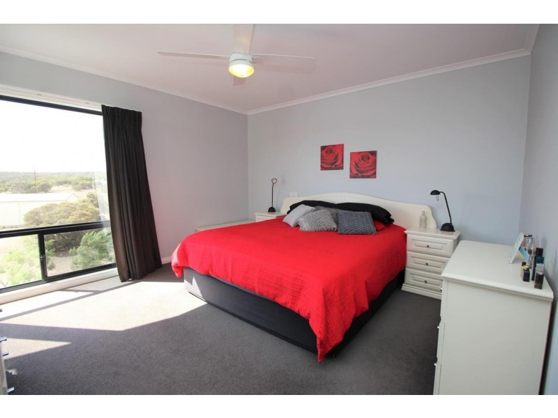26 Grimm Road, Coffin Bay SA 5607