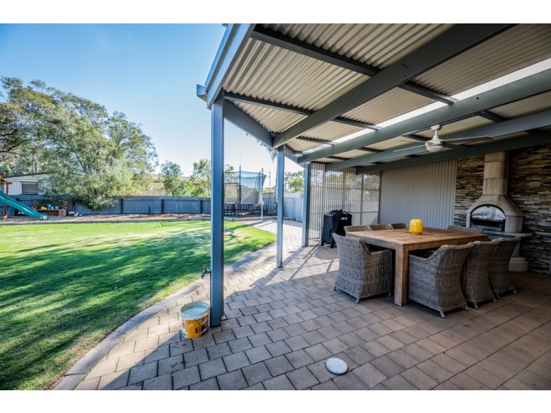 16 Bruce Terrace, Cummins SA 5631