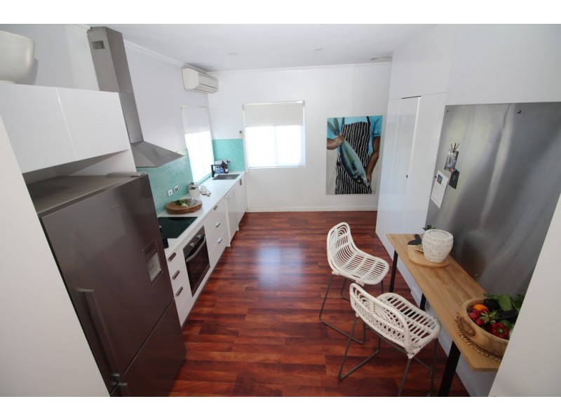 2 Dorset Place, Port Lincoln SA 5606