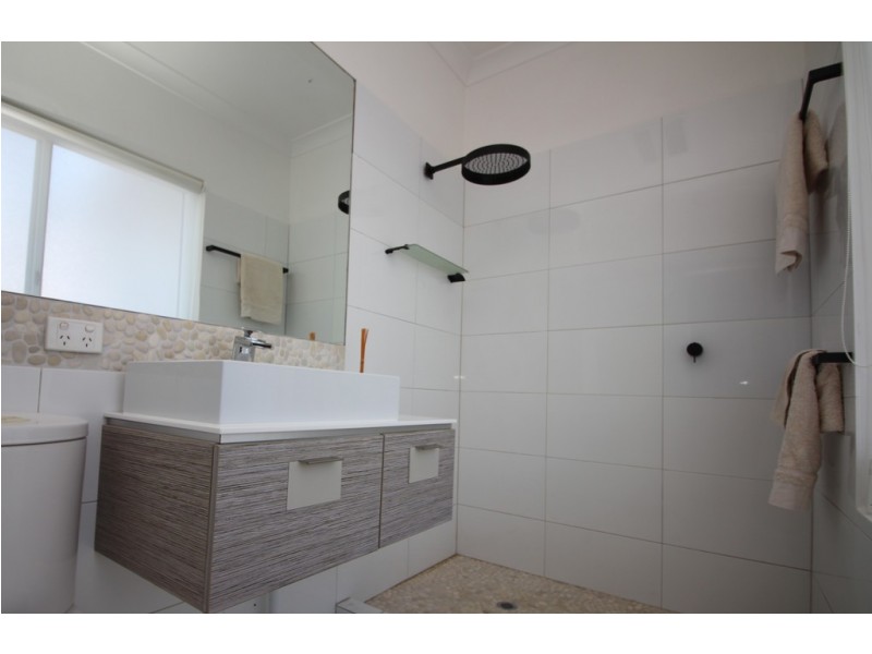 2 Dorset Place, Port Lincoln SA 5606