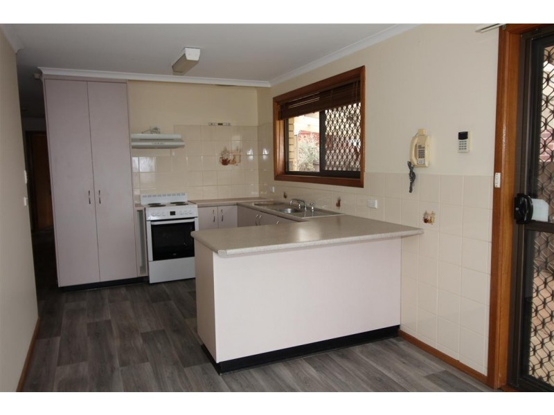 2 Swann Street, Port Lincoln SA 5606