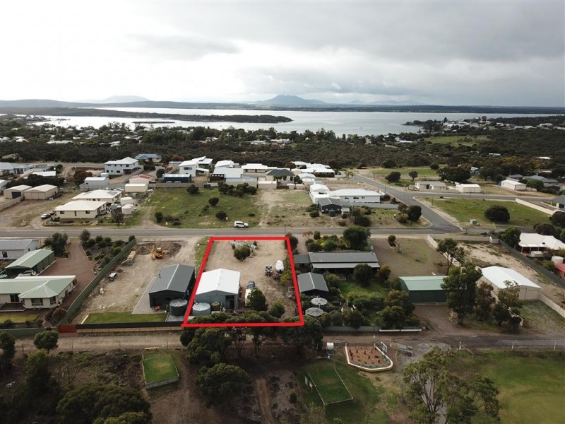 7 Holly Rise, Coffin Bay SA 5607