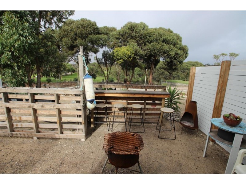 7 Holly Rise, Coffin Bay SA 5607