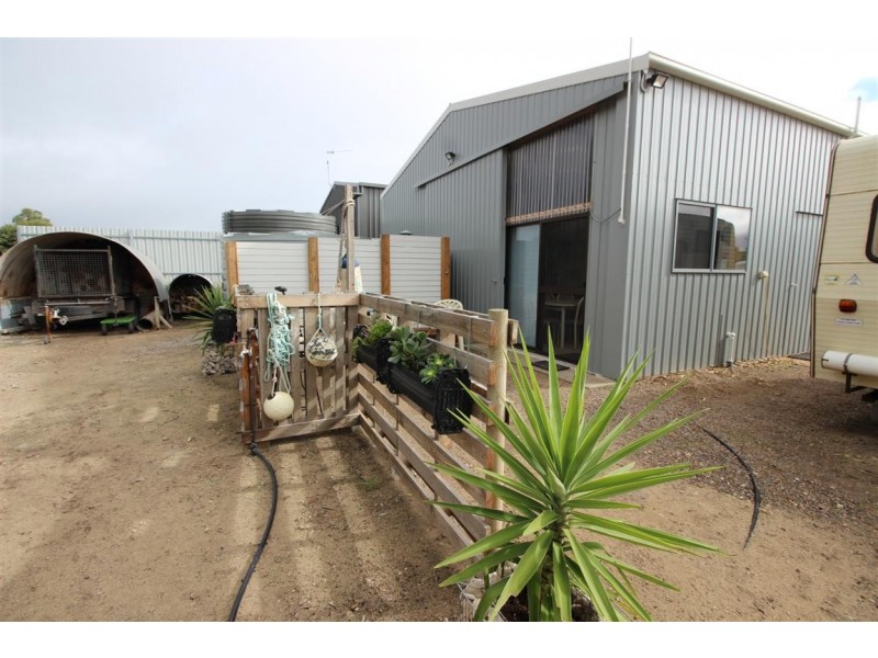 7 Holly Rise, Coffin Bay SA 5607
