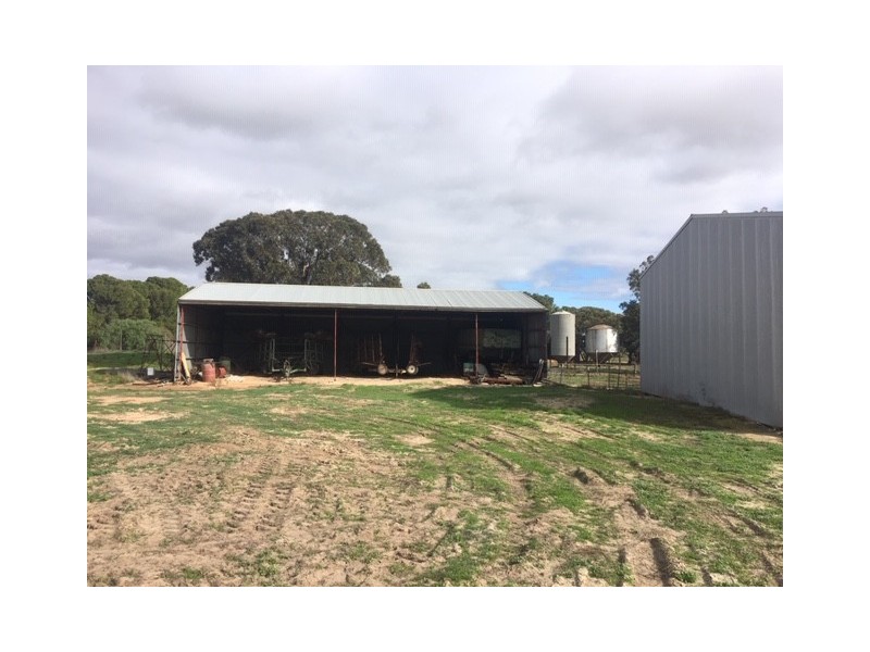 642 Lally Road, Lock SA 5633