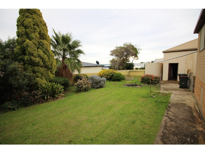 6 Knott Street, Port Lincoln SA 5606