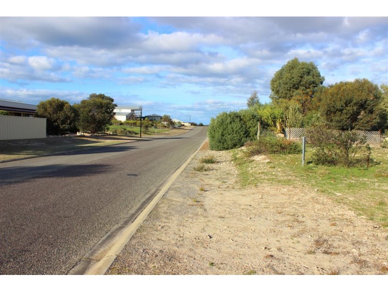 31 Holly Rise, Coffin Bay SA 5607