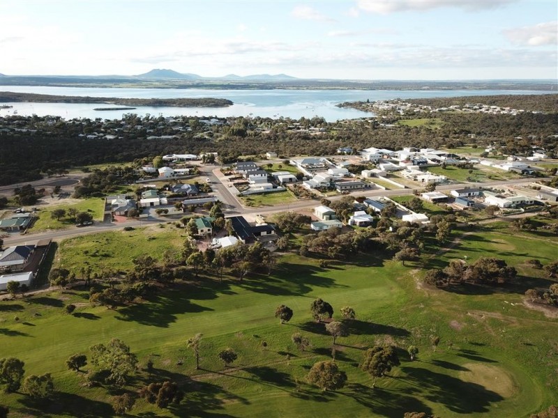 31 Holly Rise, Coffin Bay SA 5607