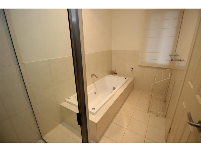 2 Sophie Crescent, Coffin Bay SA 5607