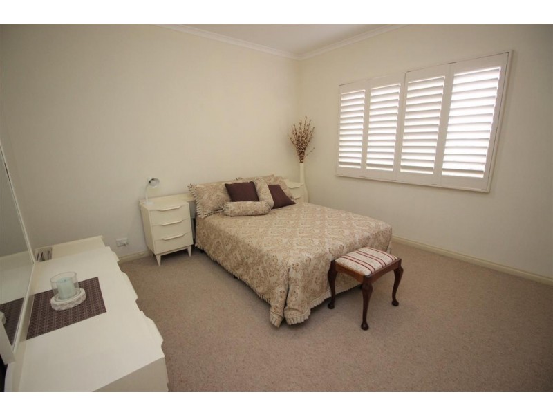 2 Sophie Crescent, Coffin Bay SA 5607