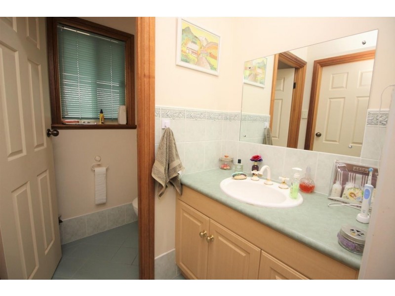 14 Pine Crescent, Coffin Bay SA 5607
