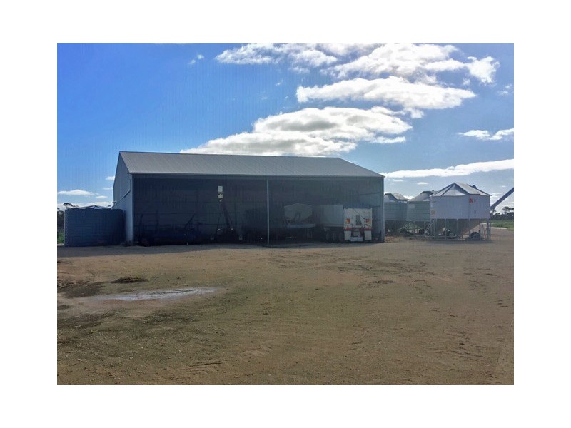 643 Pascoe Road, Lock SA 5633