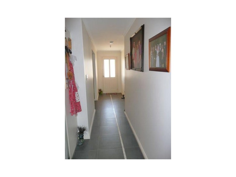 6, 18-20 West Terrace, Tumby Bay SA 5605