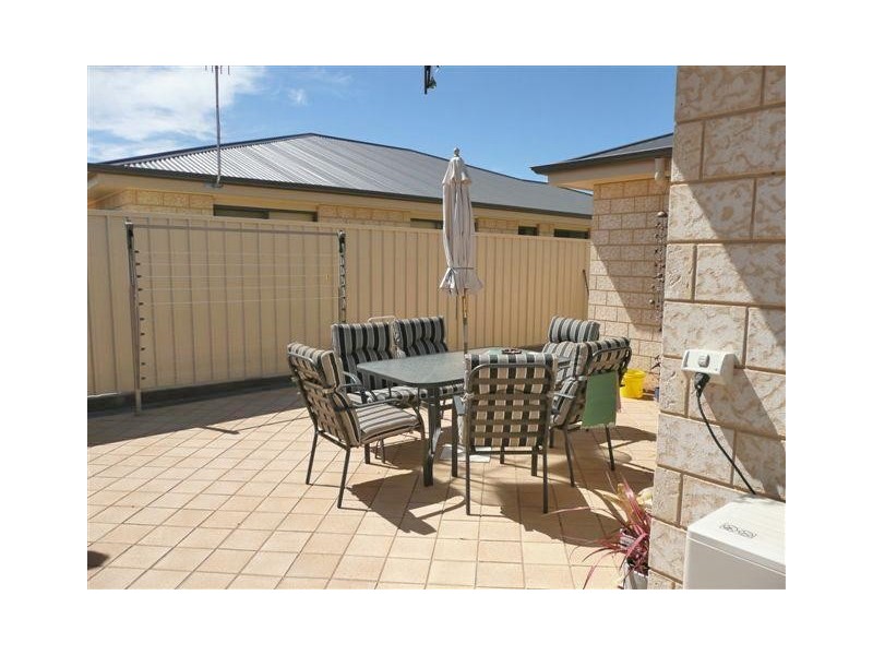 6, 18-20 West Terrace, Tumby Bay SA 5605