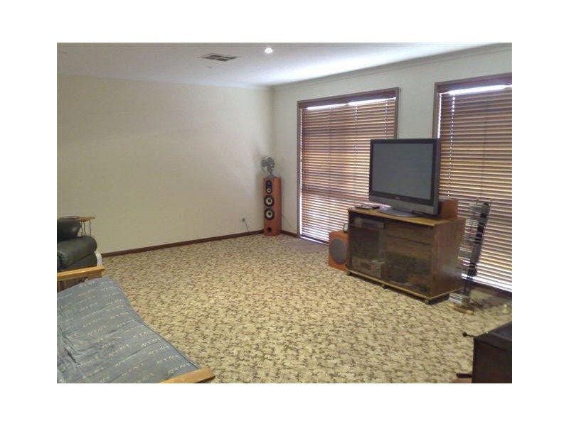 4 Ponton Grove, Cummins SA 5631