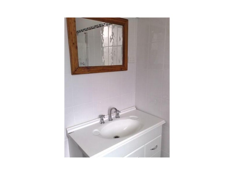 16 Mortlock Street, Cummins SA 5631