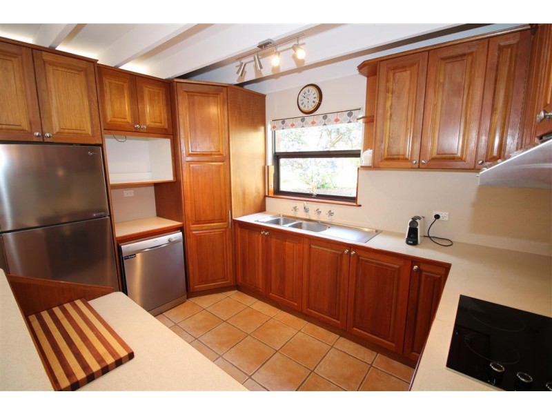 81 Happy Valley Road, Port Lincoln SA 5606