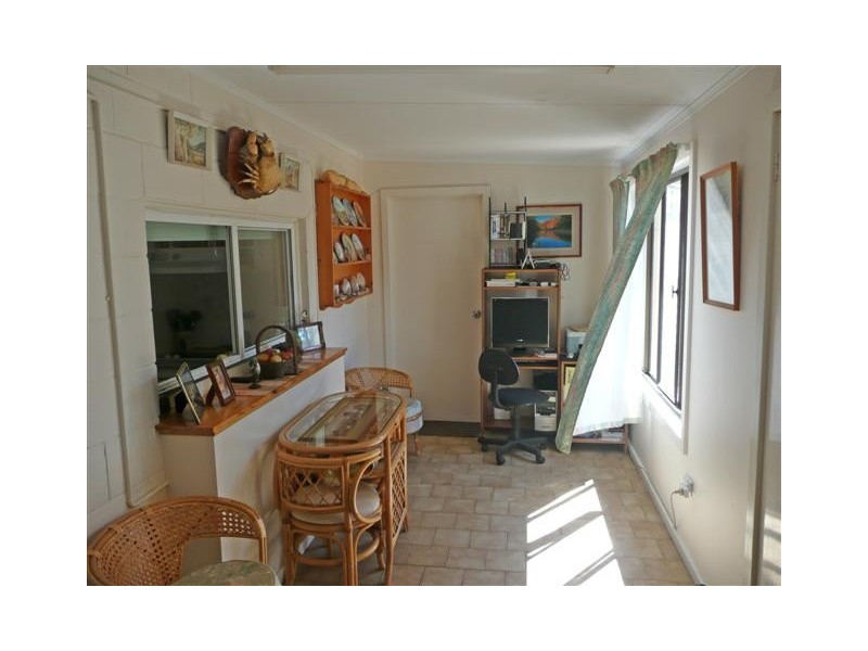 8 Louth Terrace, Louth Bay SA 5607
