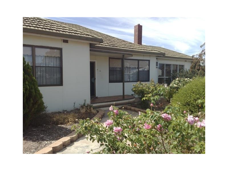 6 McFarlane Street, Cummins SA 5631