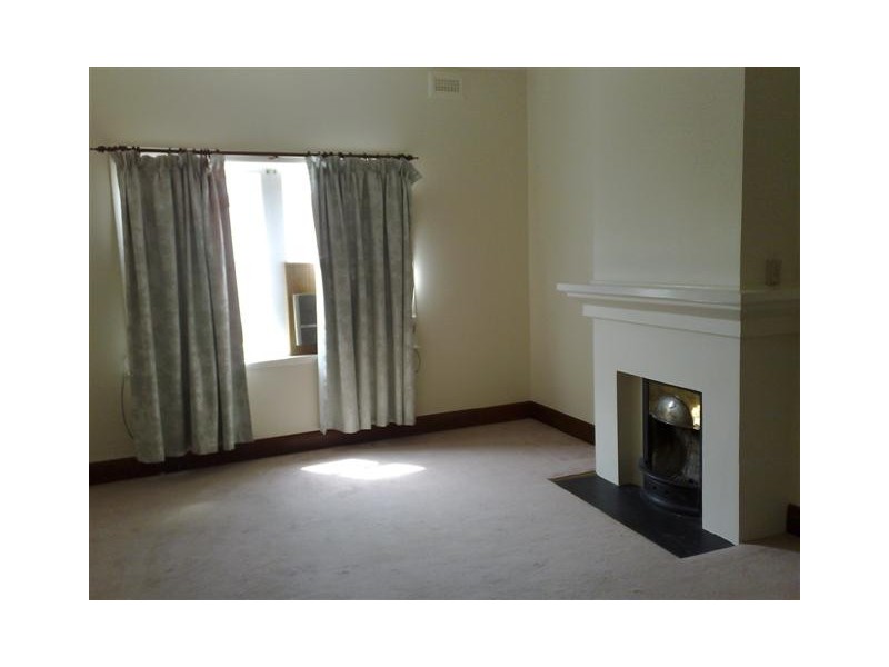 29 Light Road, Cummins SA 5631