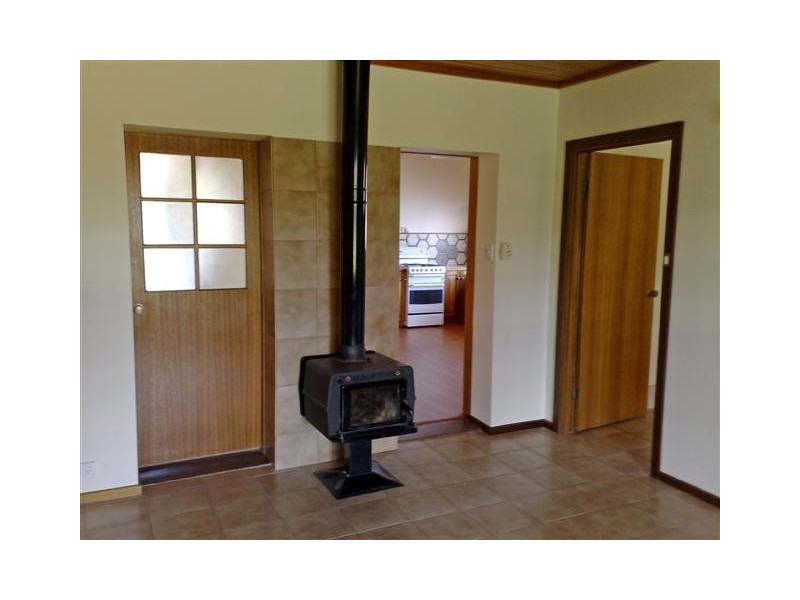 29 Light Road, Cummins SA 5631