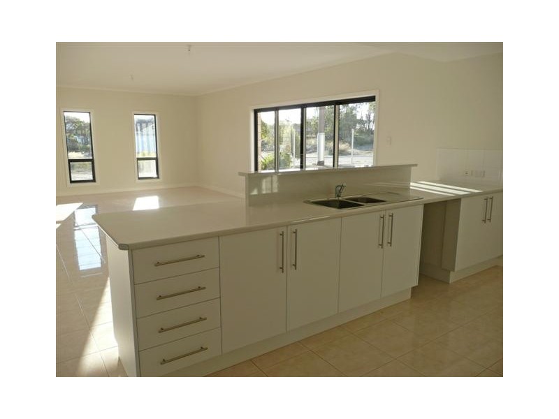 17 Bridge Crescent, Port Lincoln SA 5606