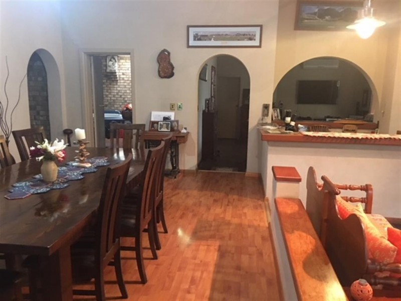 6-8 Cooper Street, Cummins SA 5631