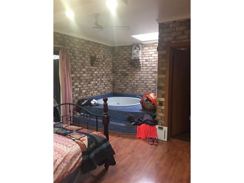 6-8 Cooper Street, Cummins SA 5631