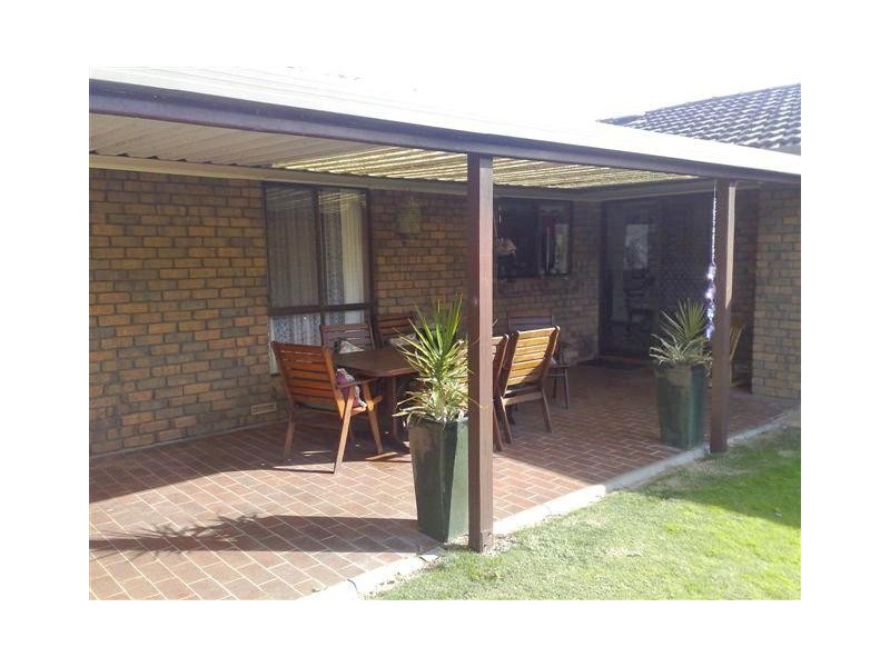 4  Pearson Street, Cummins SA 5631