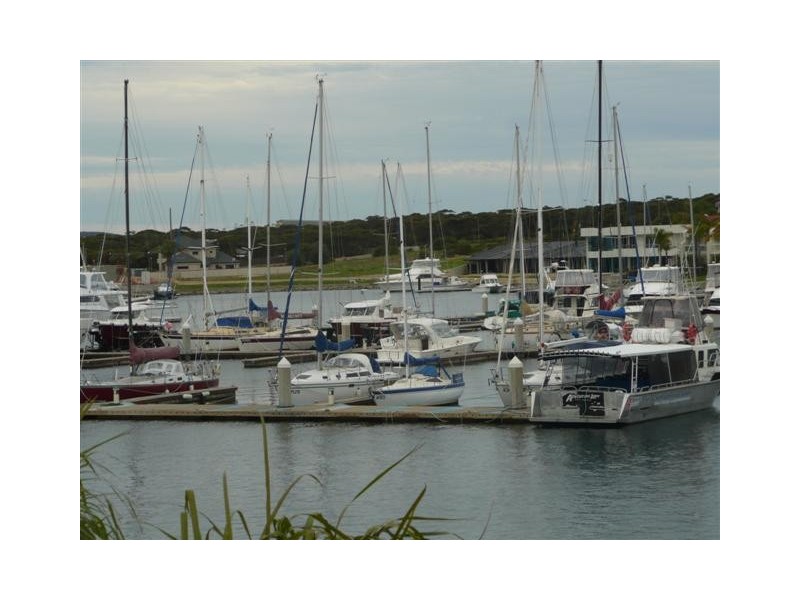 1/ 16B Island Drive, Port Lincoln SA 5606