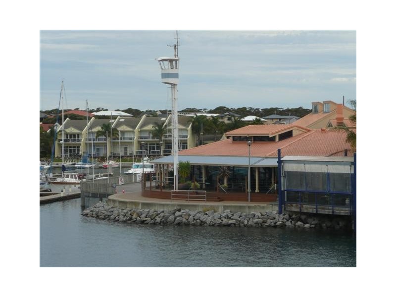 1/ 16B Island Drive, Port Lincoln SA 5606