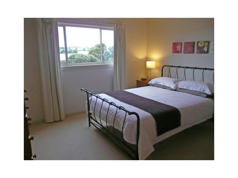 1/ 16B Island Drive, Port Lincoln SA 5606