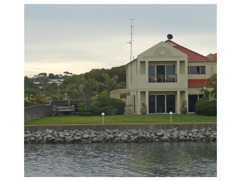 1/ 16B Island Drive, Port Lincoln SA 5606