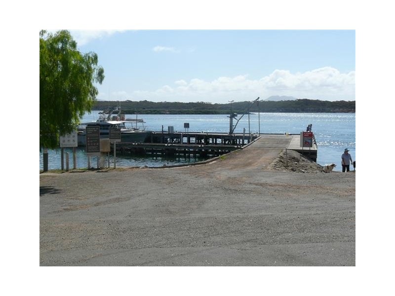 19 Endeavour Court, Coffin Bay SA 5607