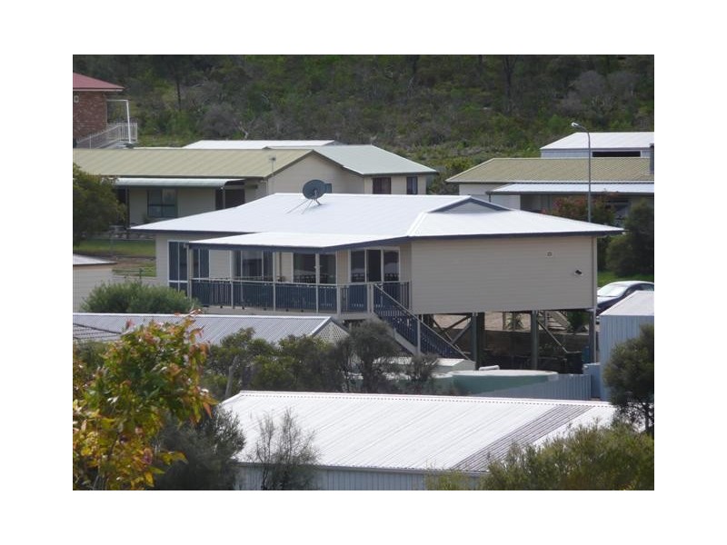 15 Sophie Crescent, Coffin Bay SA 5607
