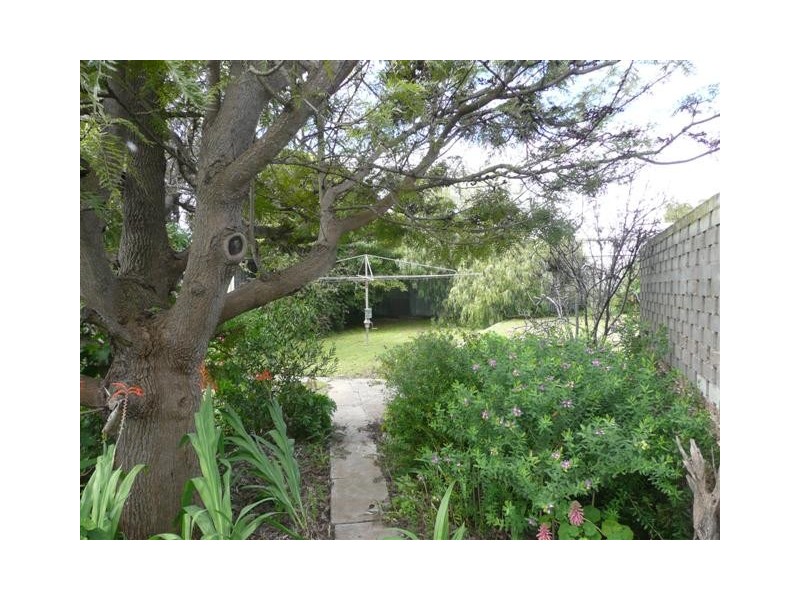 8 Finke Street, Port Lincoln SA 5606