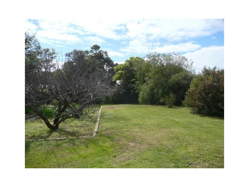 8 Finke Street, Port Lincoln SA 5606