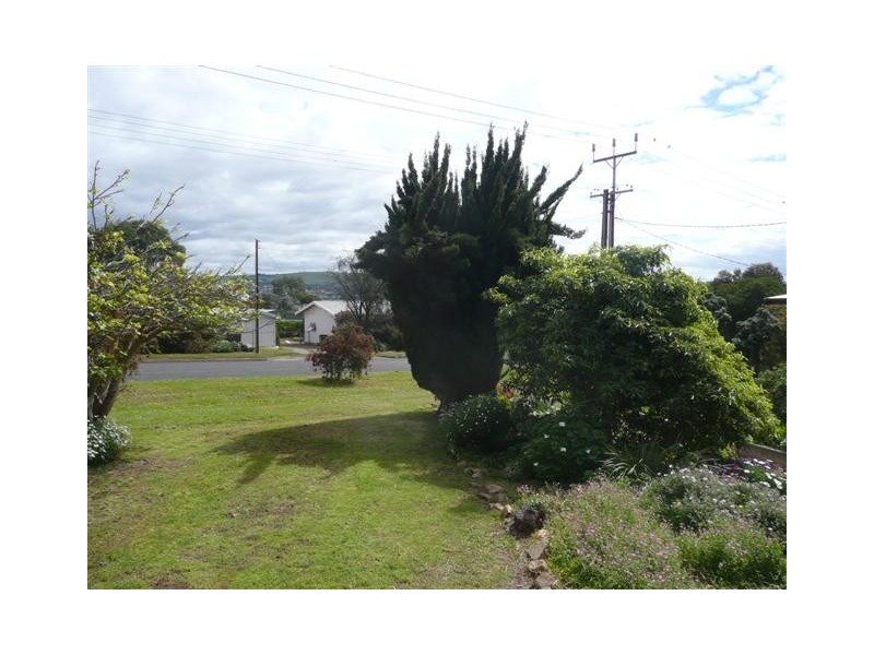 8 Finke Street, Port Lincoln SA 5606