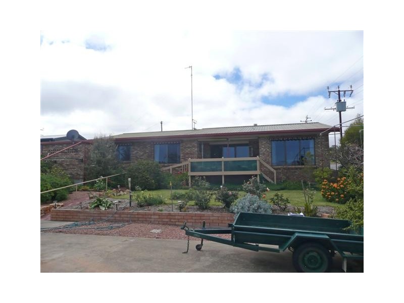 38 Pine Crescent, Coffin Bay SA 5607