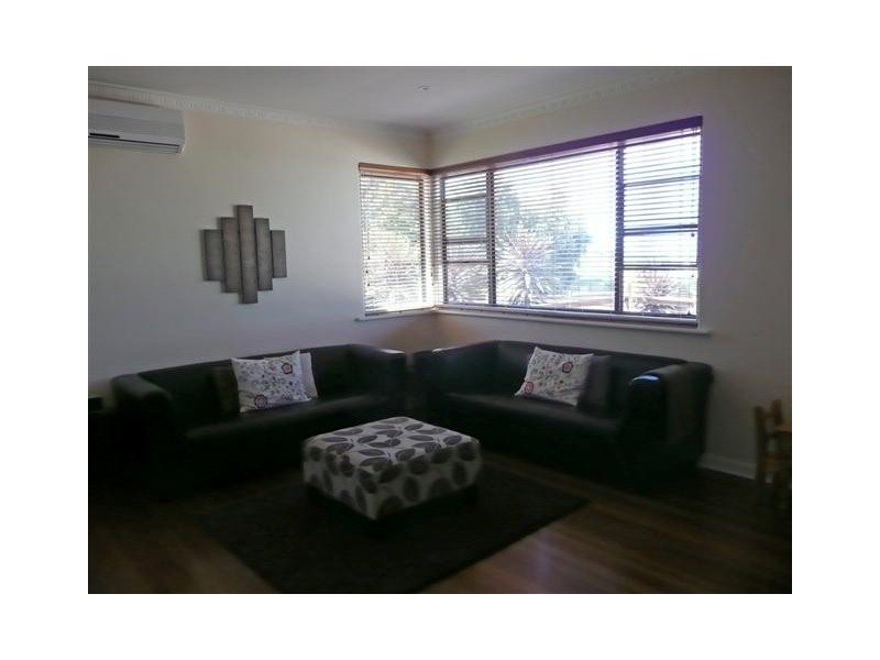 27 Flinders Highway, Port Lincoln SA 5606